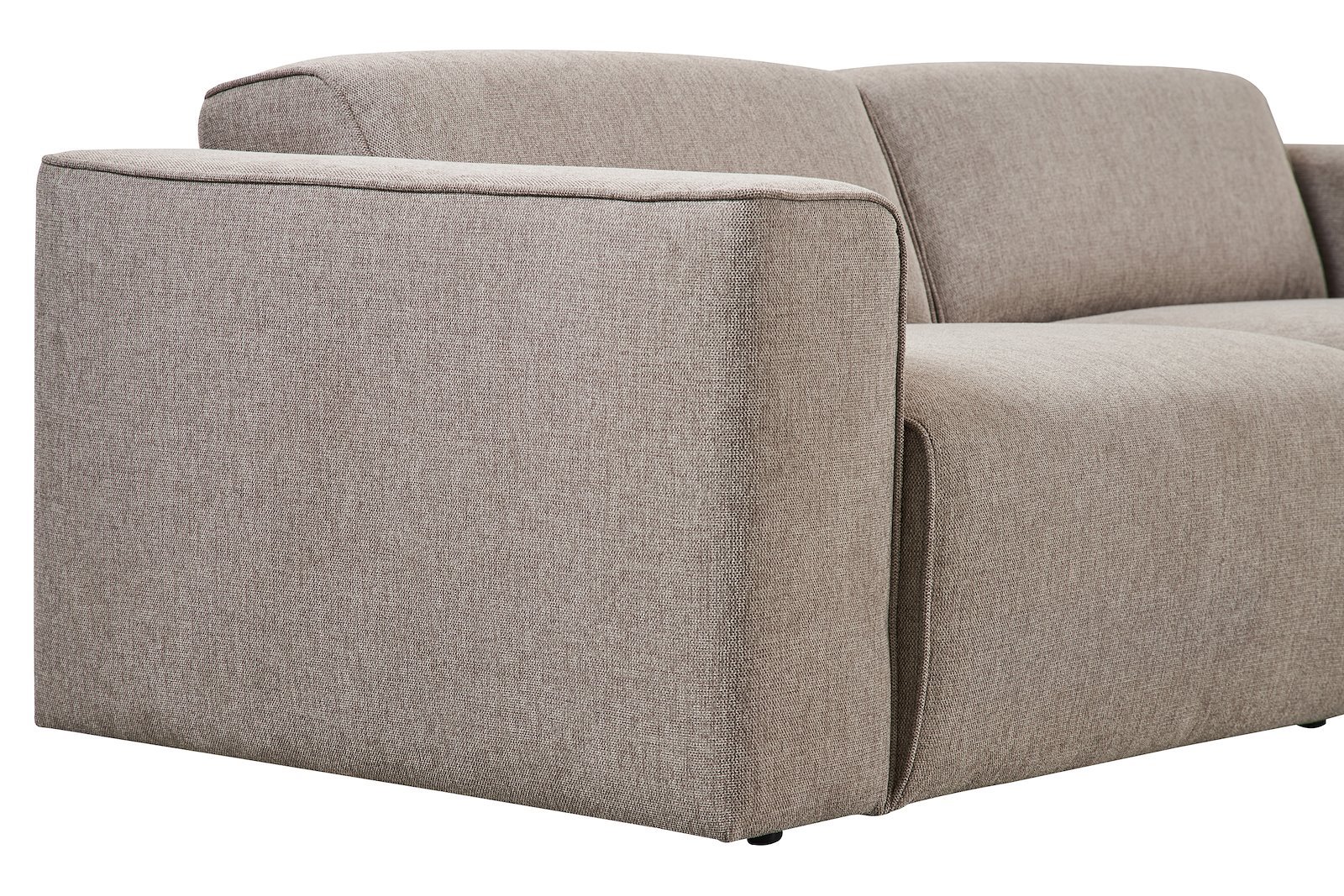 Enjoy 3-seter sofa 3-seter i tekstil Brego 34 stone med sorte ben.