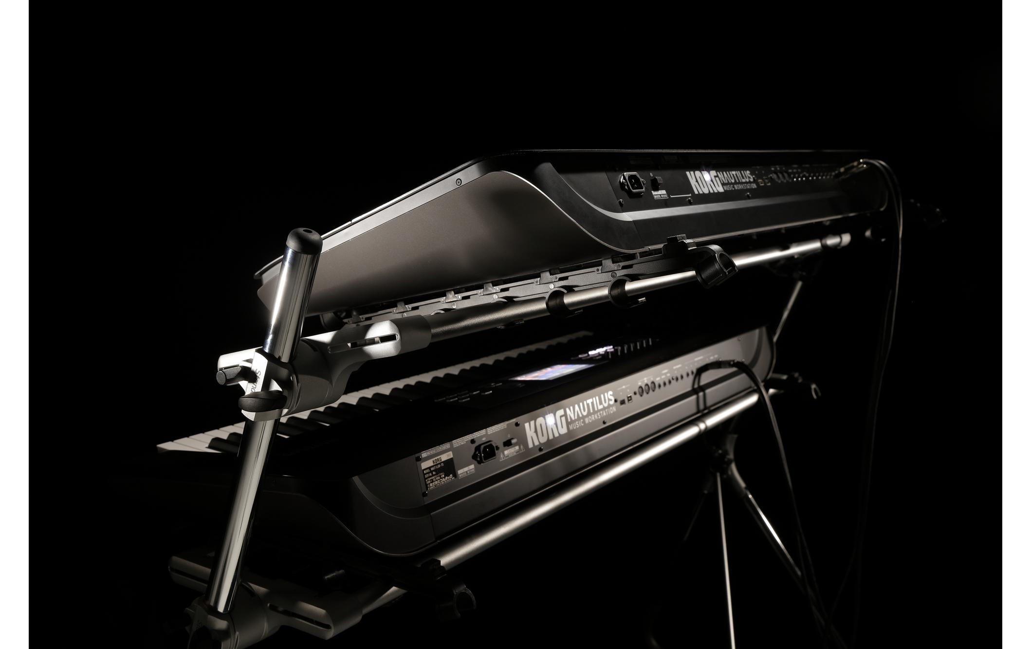 Workstation NAUTILUS 61<br>Synthesizer Workstation mit 61 Tasten