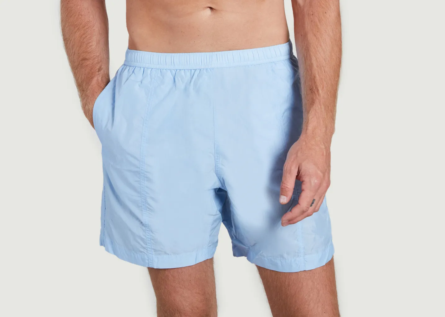 Short de bain Ami de Cœur en toile de nylon recyclée AMI Paris