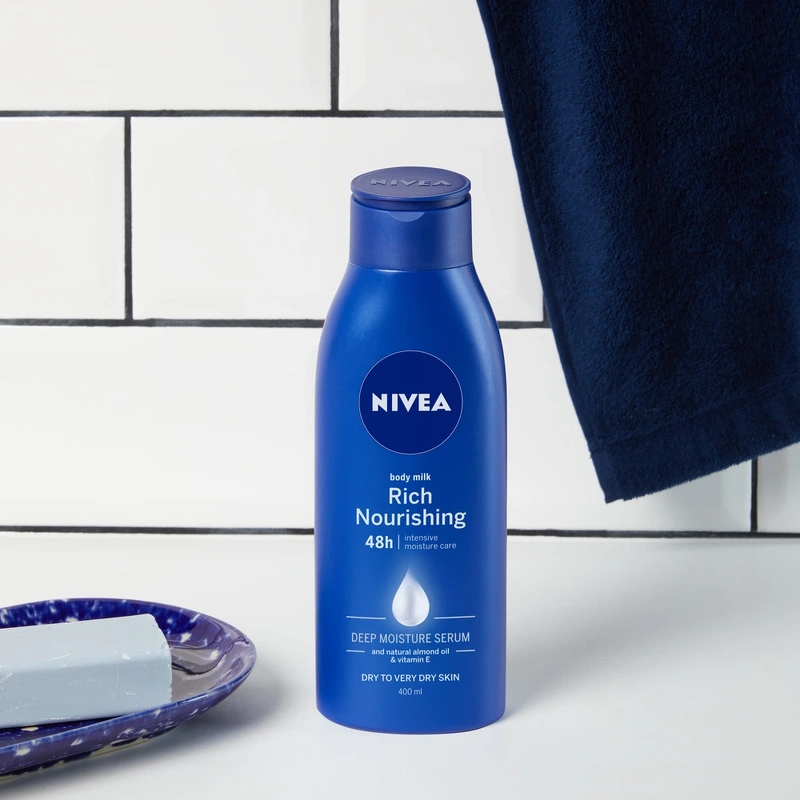 Nivea Nourishing Body Milk 400 ml