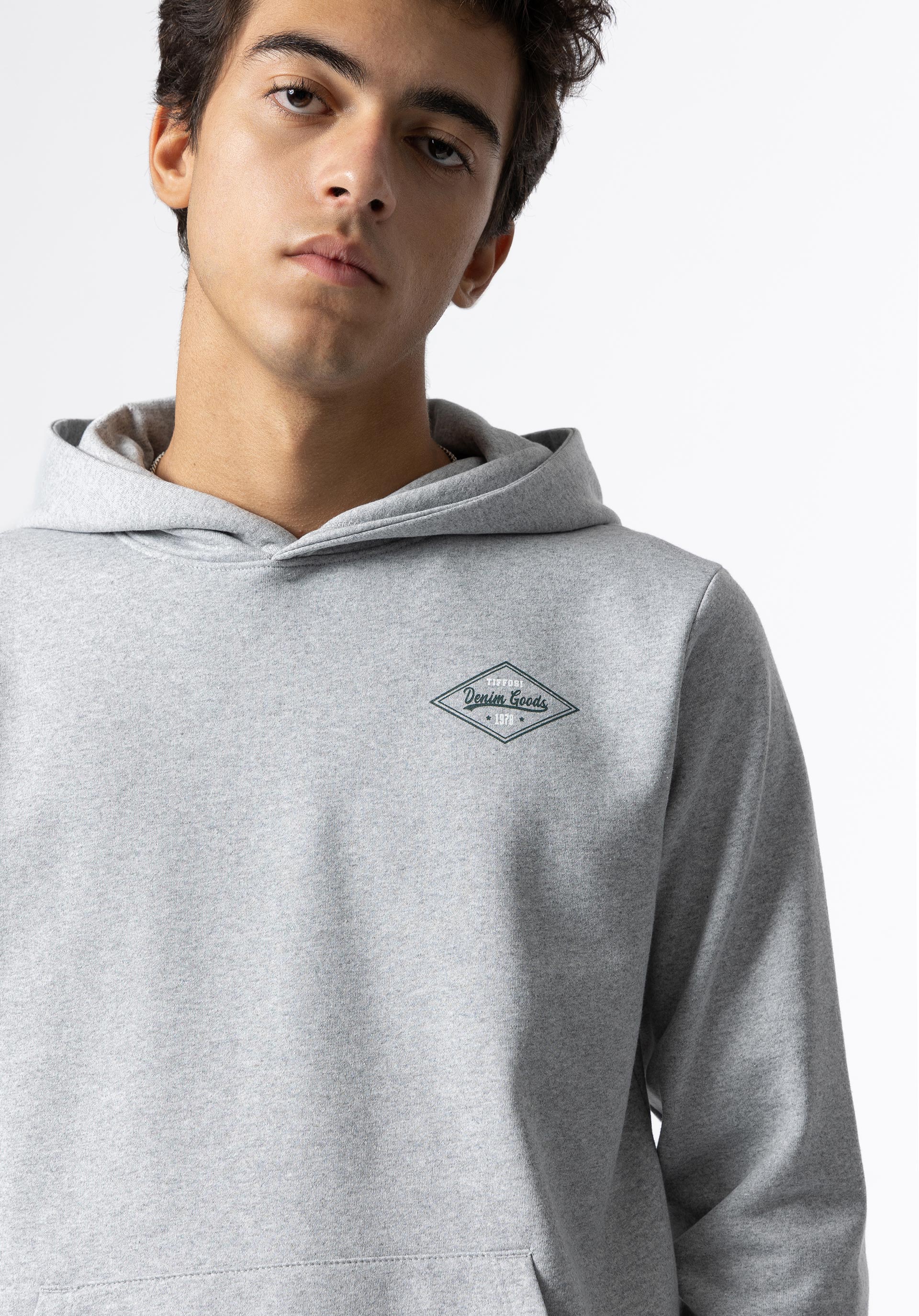 Hoodie com Estampado Frontal