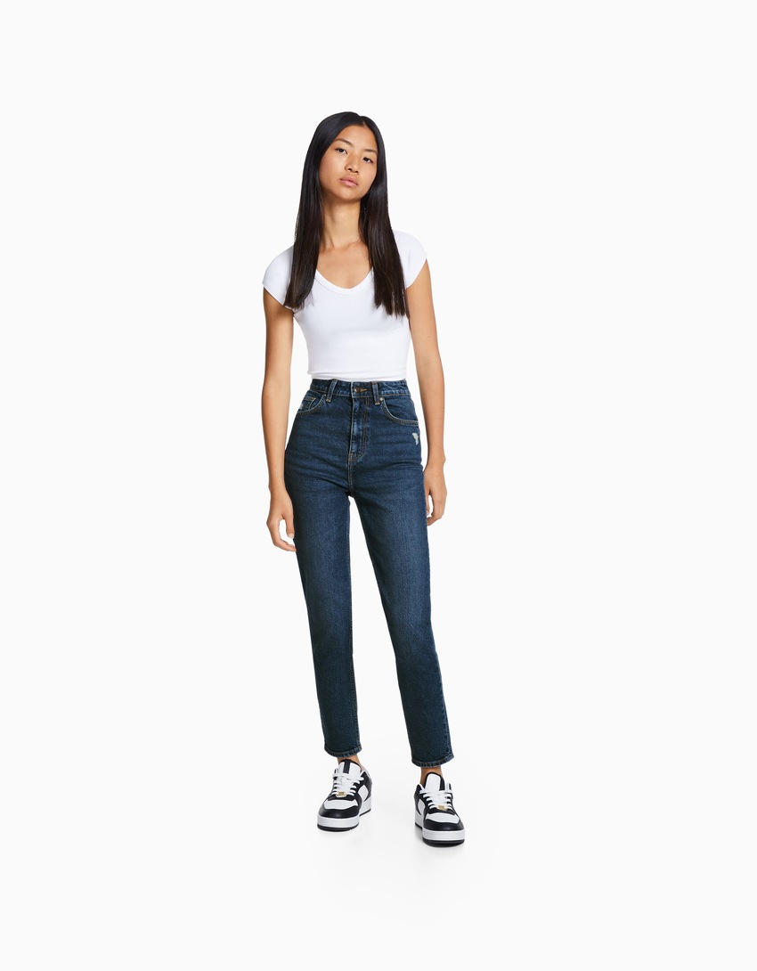 calças jeans confortáveis de mãe