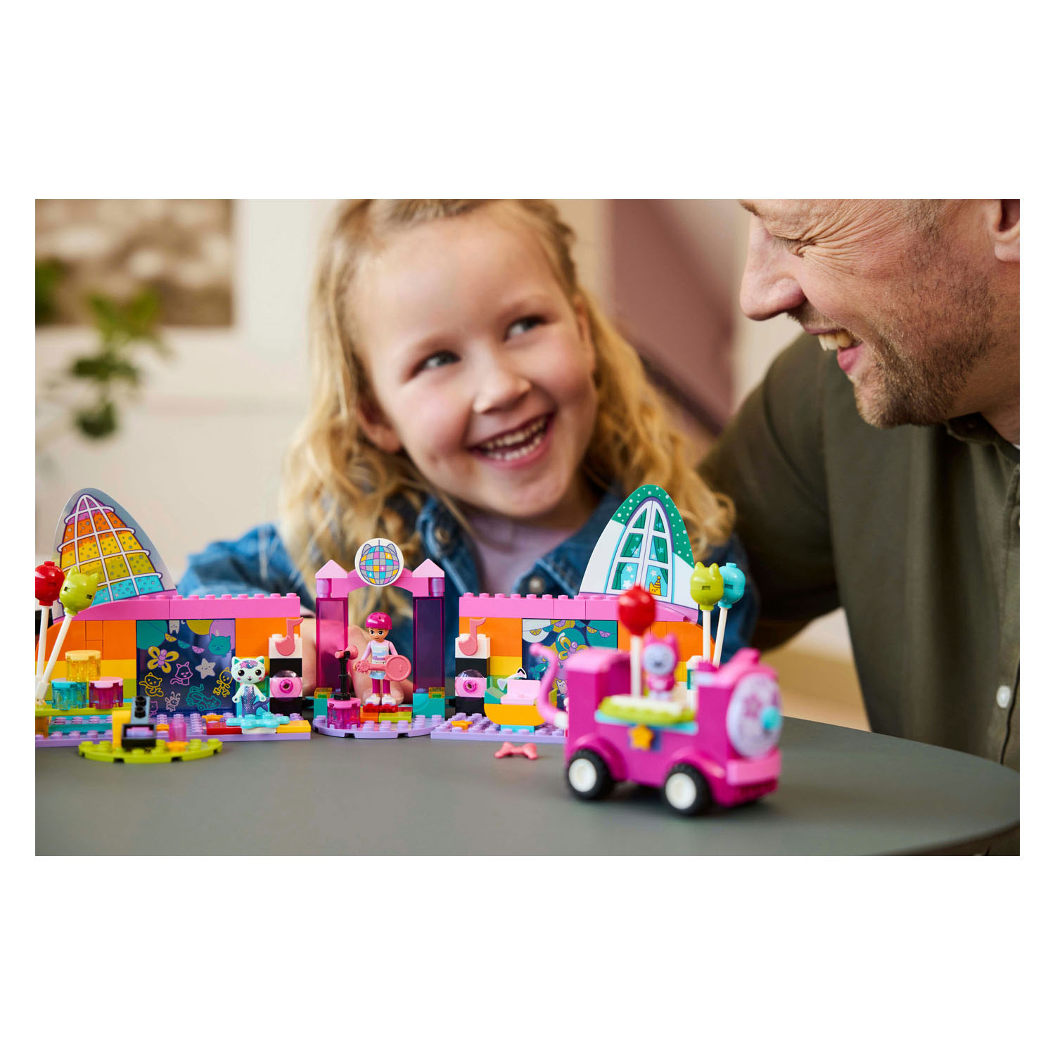 LEGO Gabby's Poppenhuis 10797 Gabby's Feestkamer