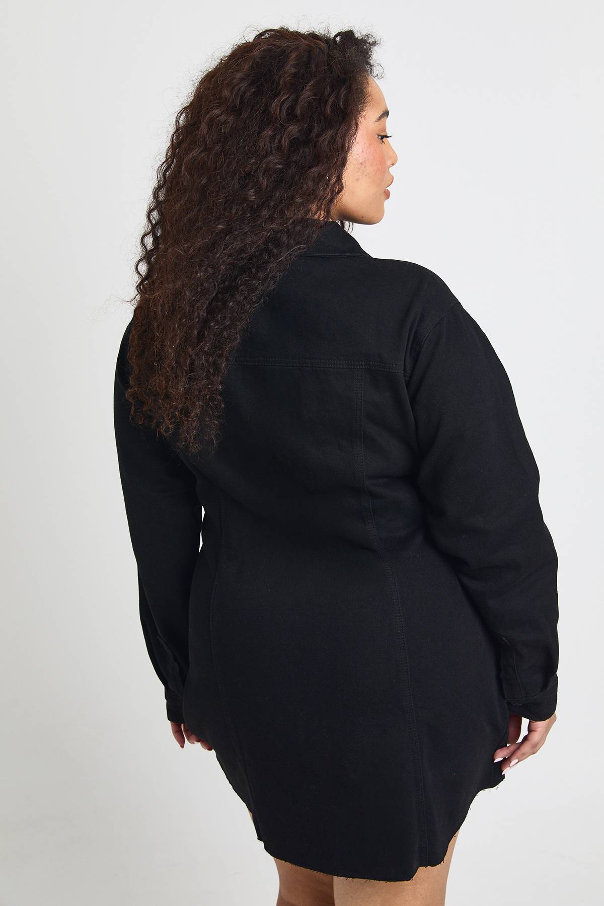boohoo Robe Chemise en Denim Grande Taille