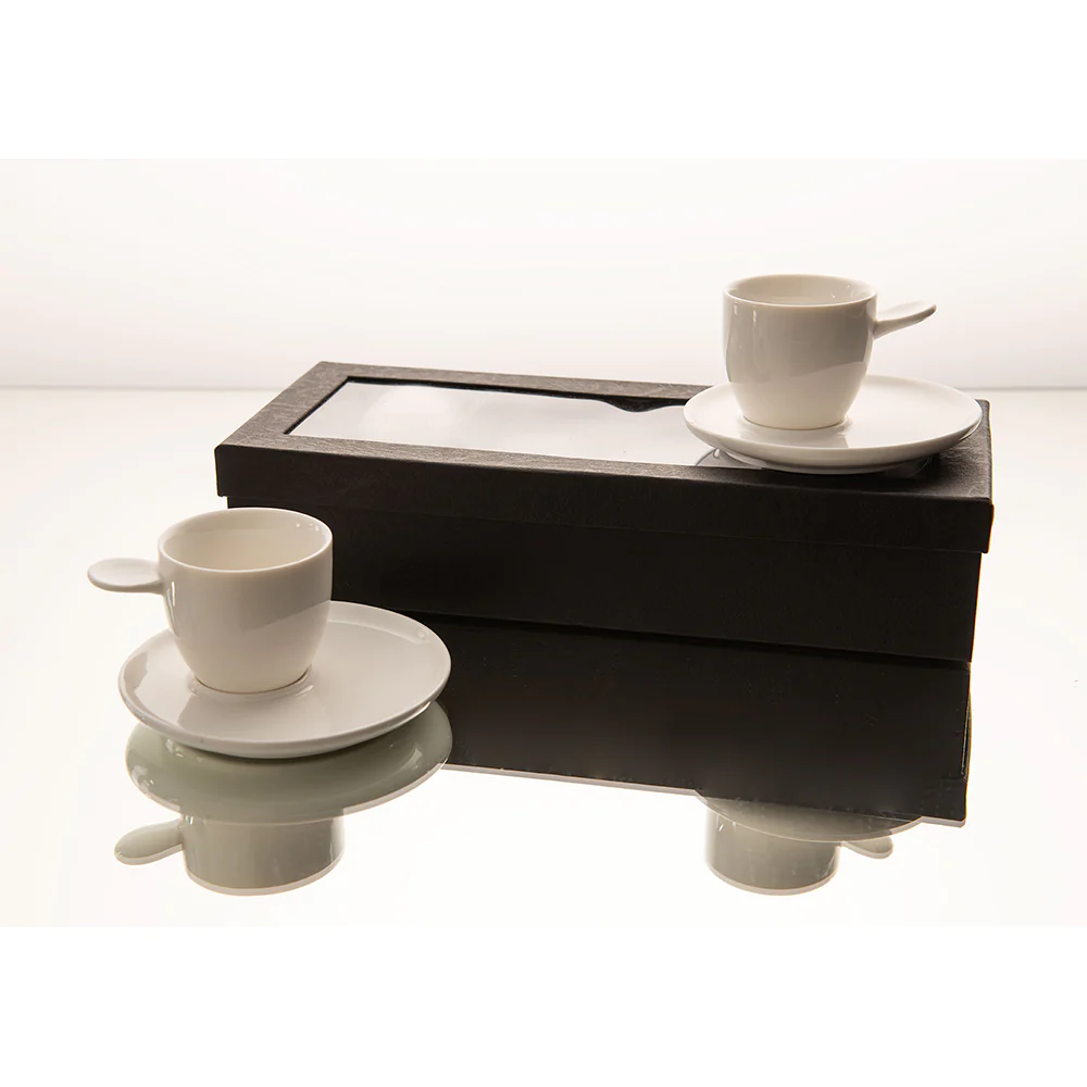 Coffret Empreinte 4 tasses 100 ml porcelaine avec sous tasses Amadeus