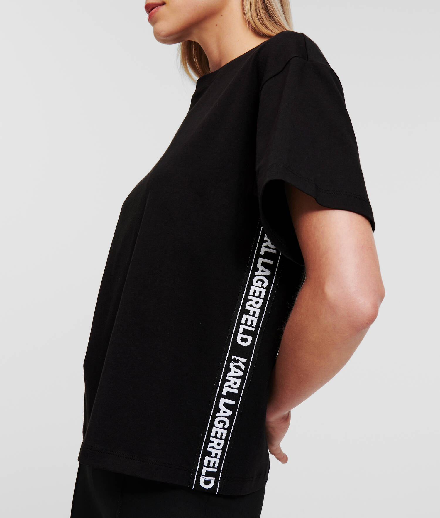 T-SHIRT AVEC GALON À LOGO KARL