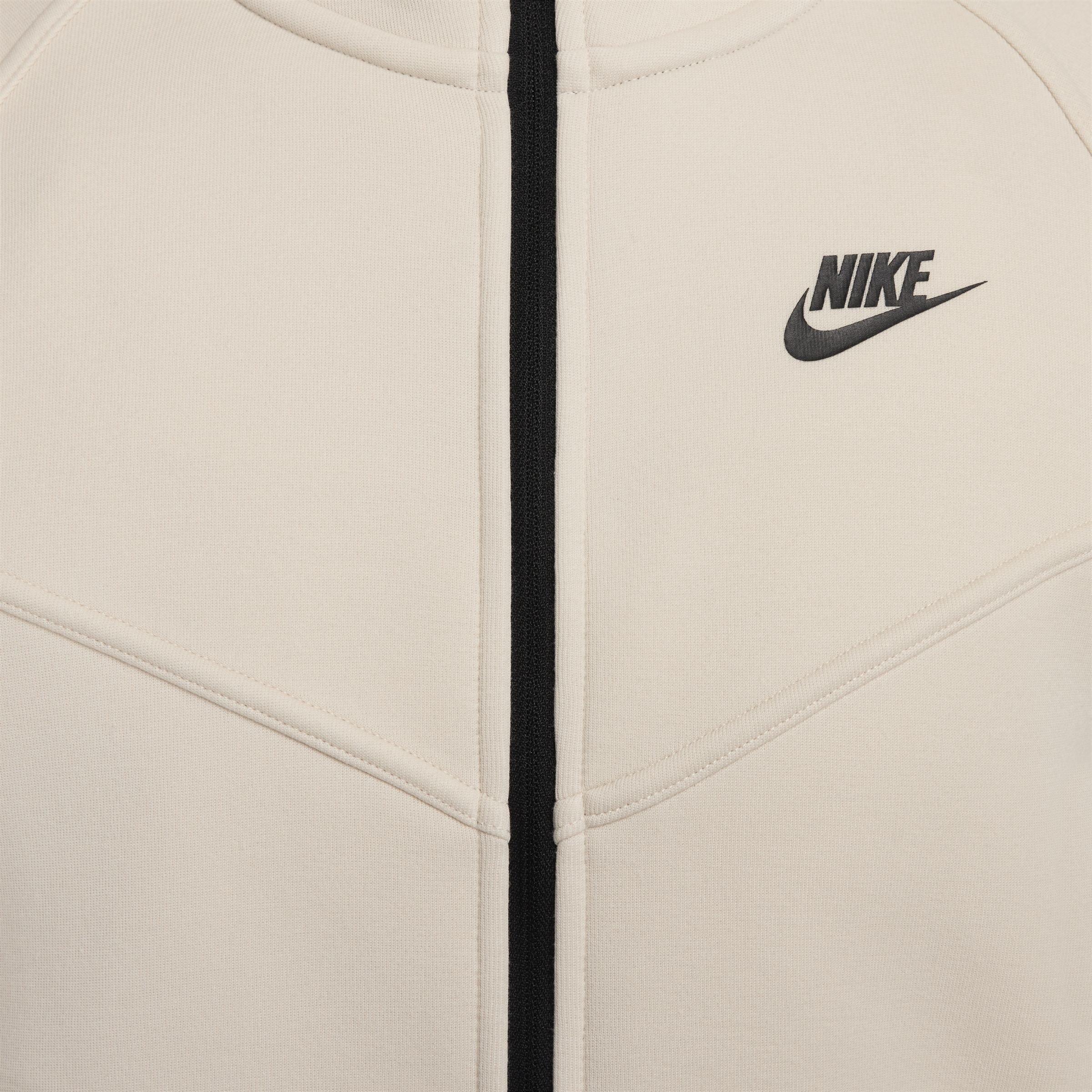 Nike Tech Fleece Hood