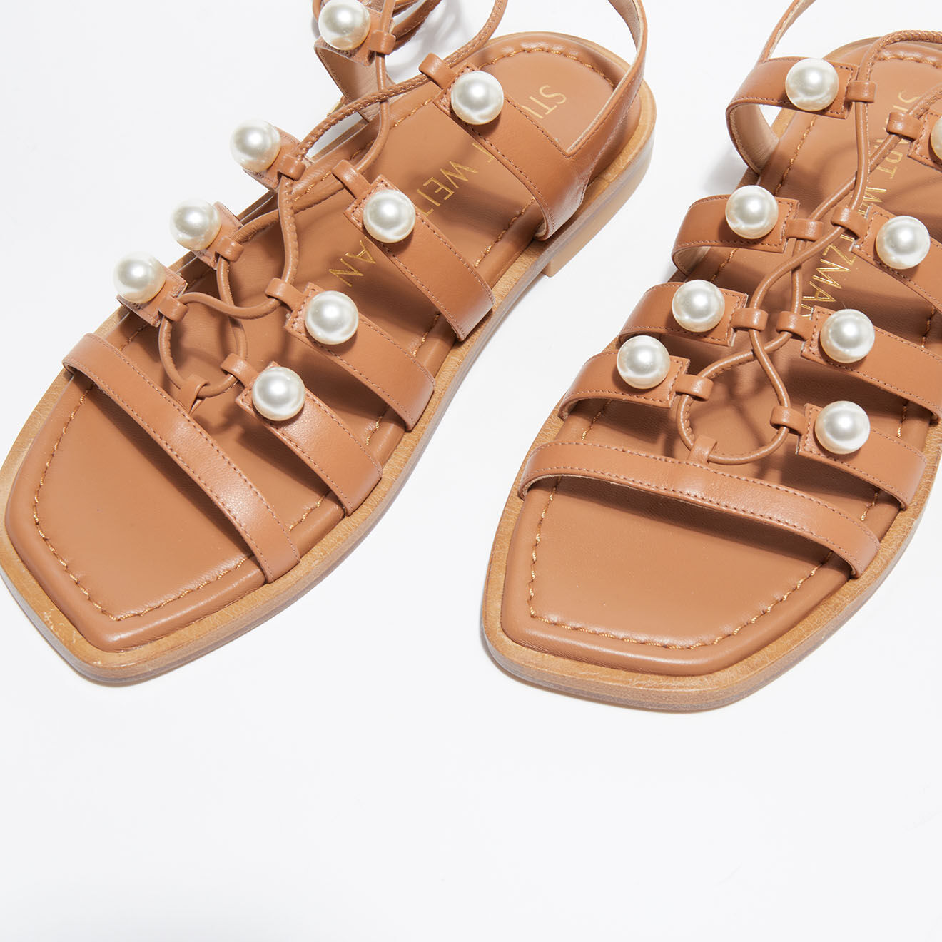 Stuart Weitzman Sandales en Cuir Goldie Lace-Up camel