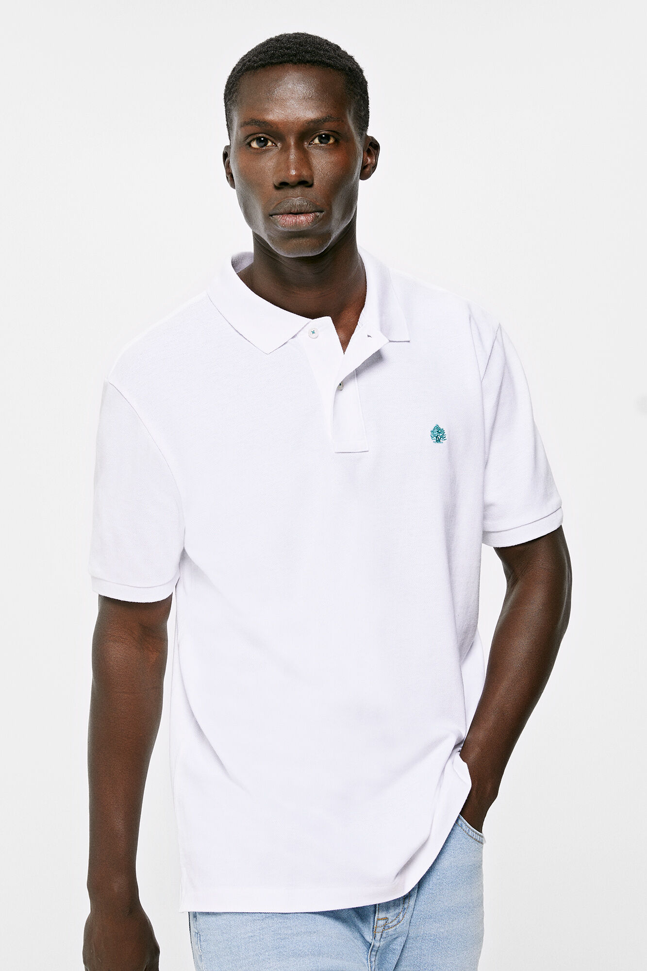 Camisa polo básica em piqué - branca