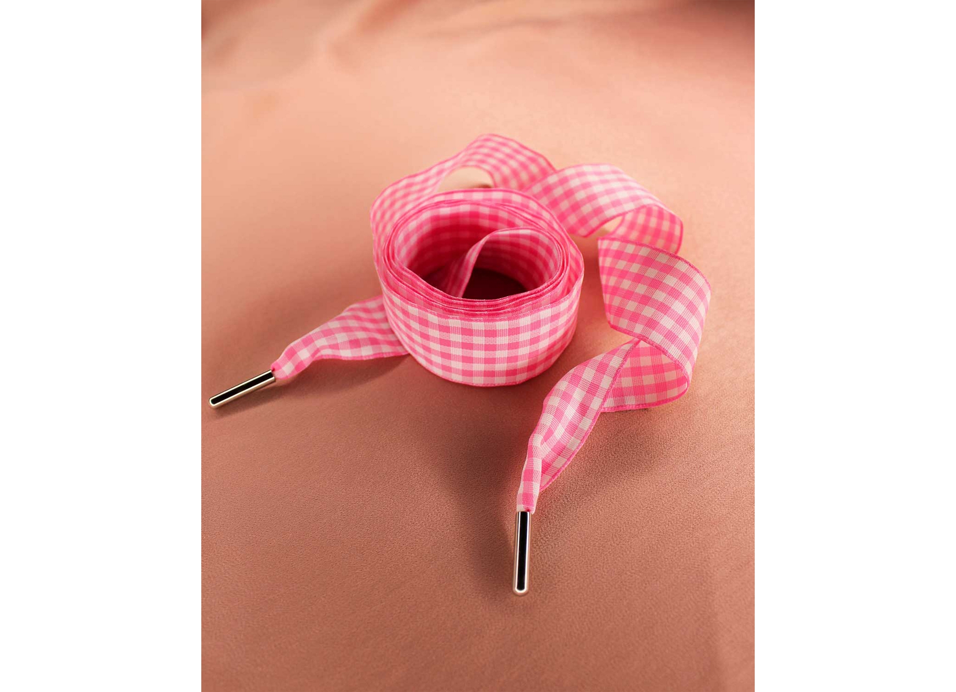 Lacets vichy rose