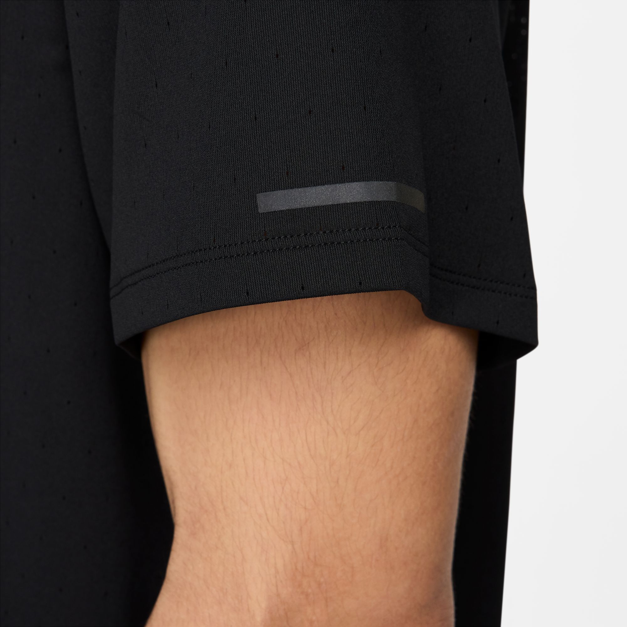 Running Division Tee Herre 010/Black/Black Reflective