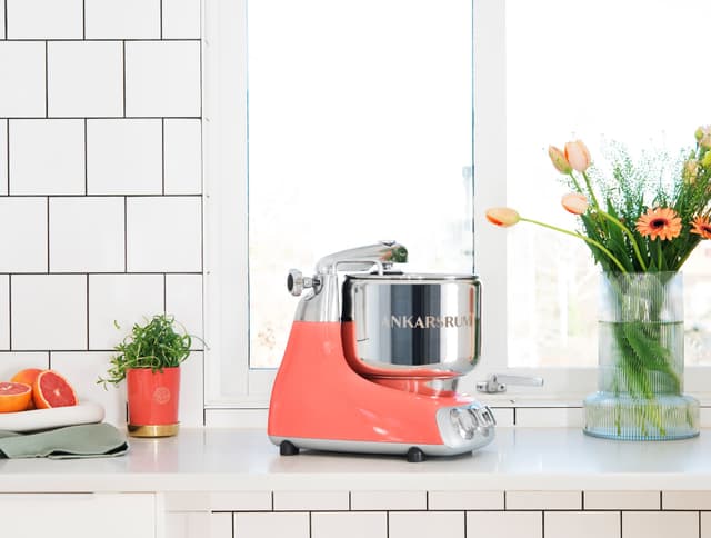 Ankarsrum Assistent Original køkkenmaskine AKM6230 (coral crush)