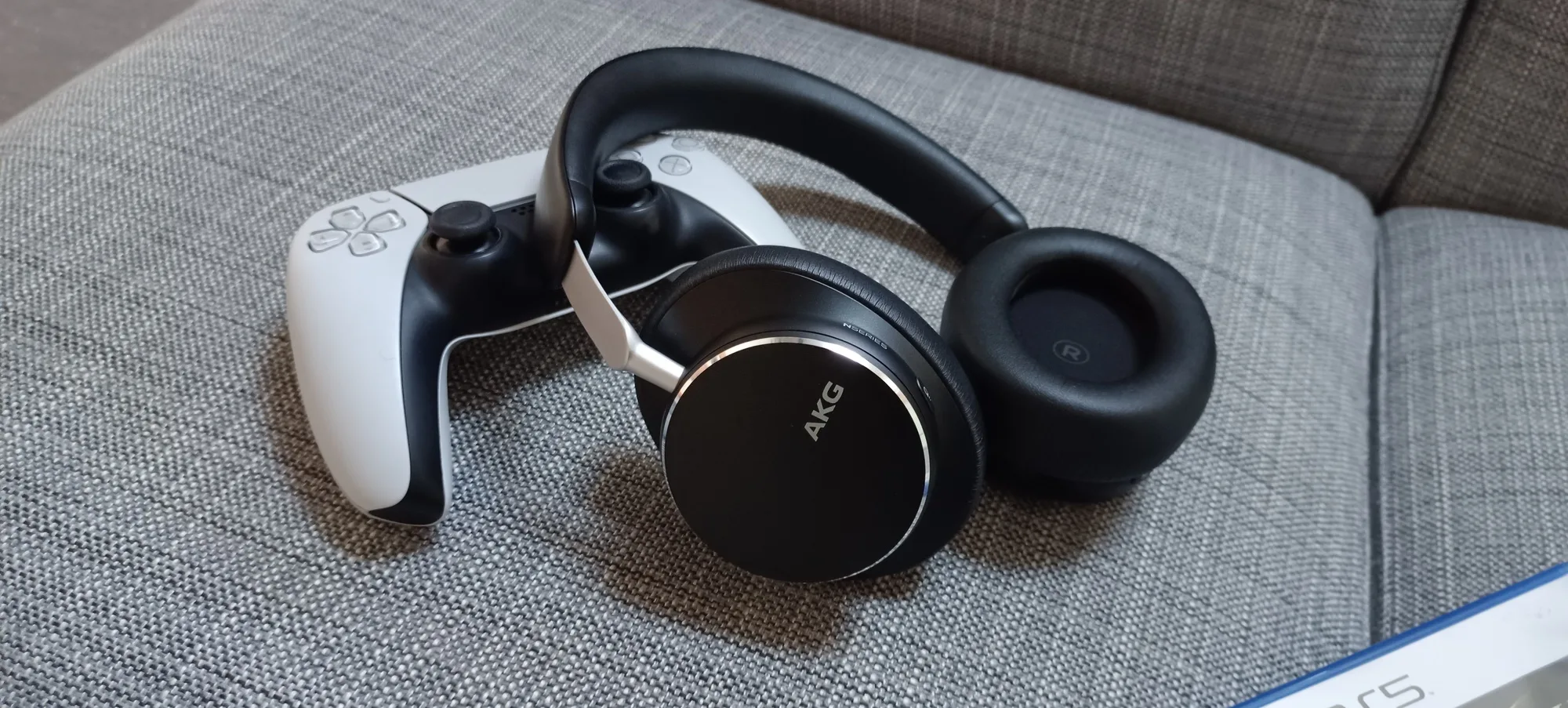 AKG N9 Hybrid Noir Casques Bluetooth