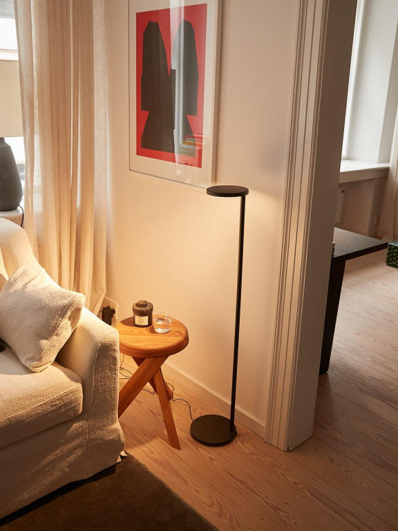 Flos Oblique vloerlamp LED glanzend grijs