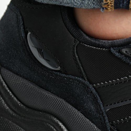 Baskets Retropy F90 HP2200 Core Black Carbon