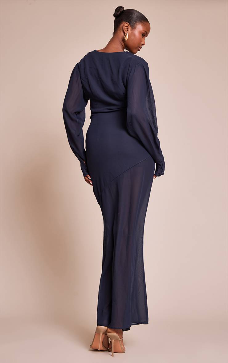Bleu Marine Robe Longue En Mousseline Col Bénitier Extrême À Manches Longues
