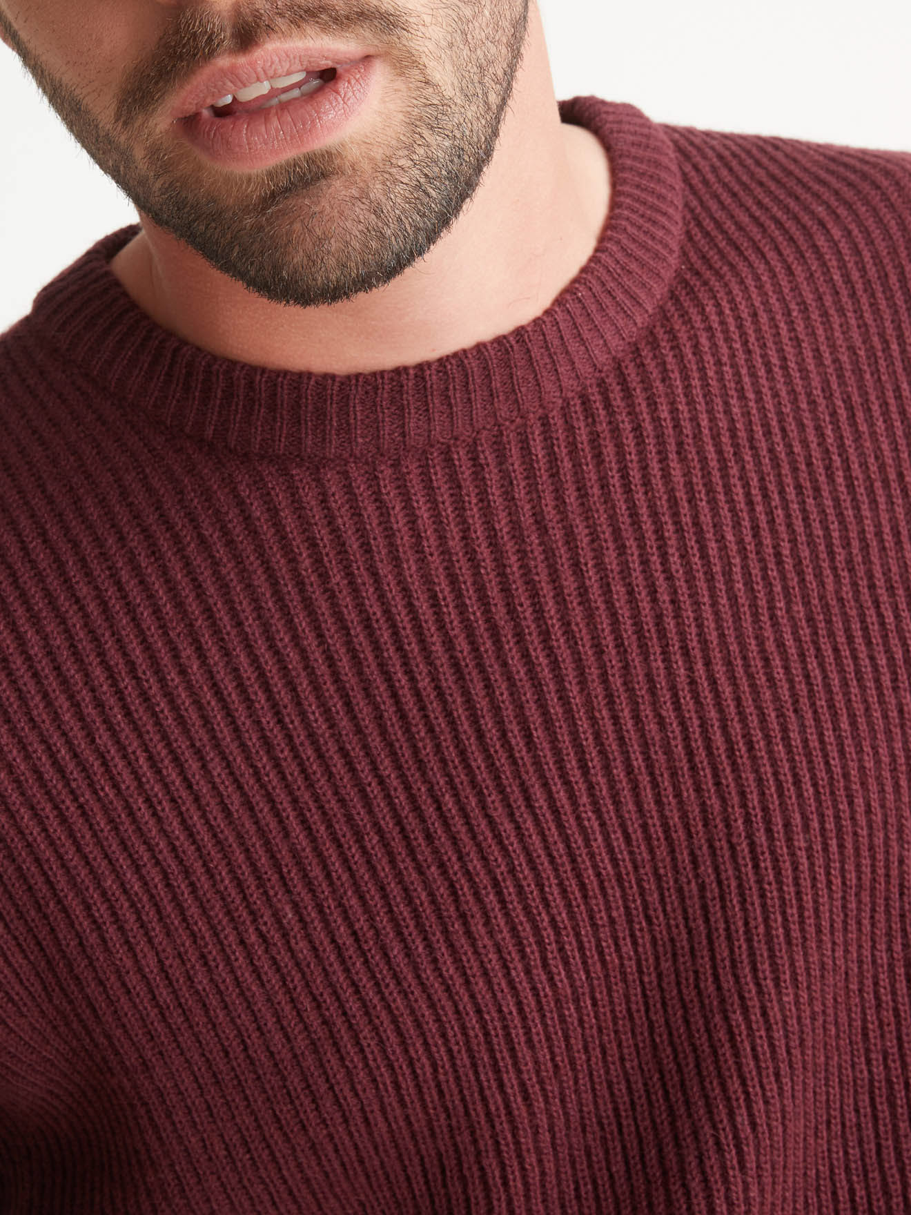 Pull encolure ronde en côtes anglaises