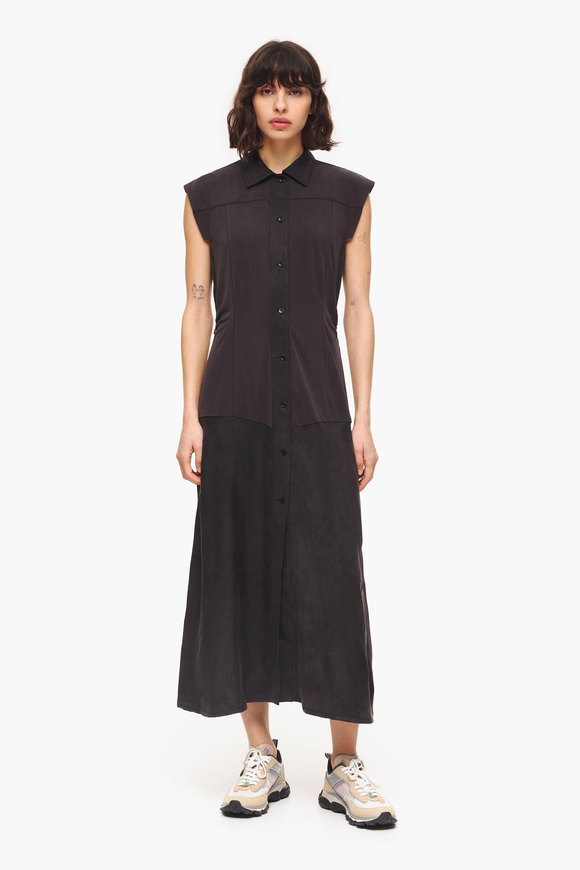 vestido longo preto
