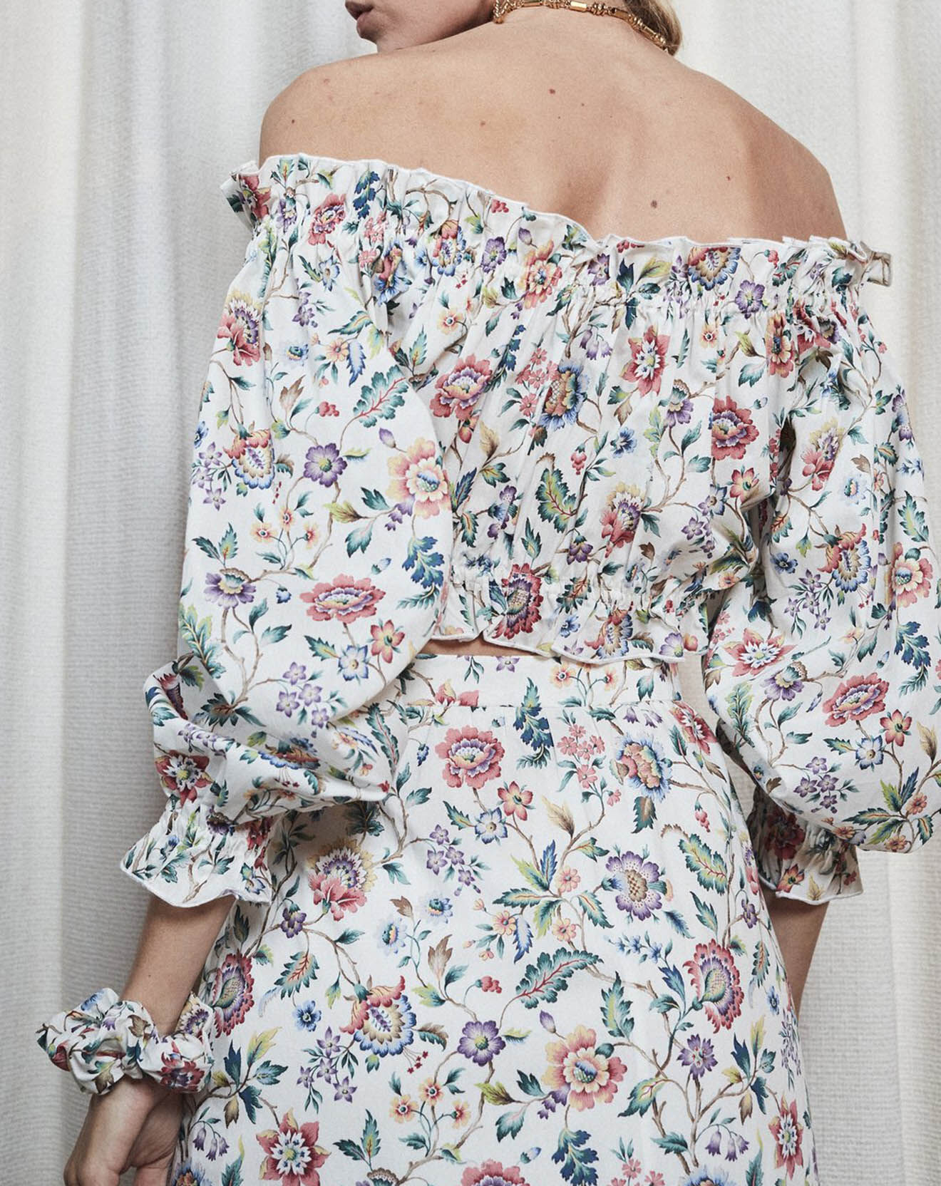 Maison Père Blouse épaules dénudées liberty imprimée multicolore