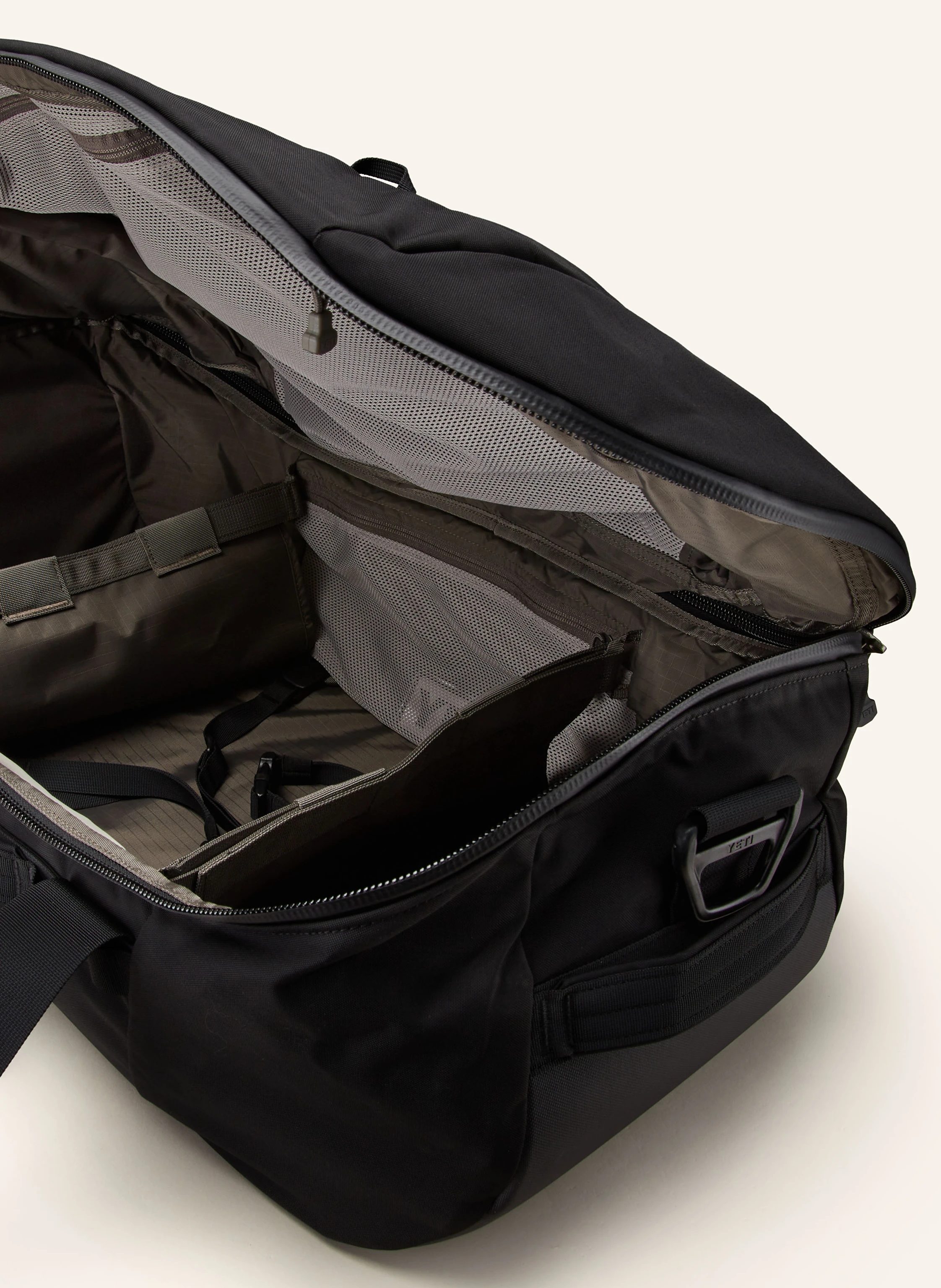 YETI Reisetasche CROSSROADS