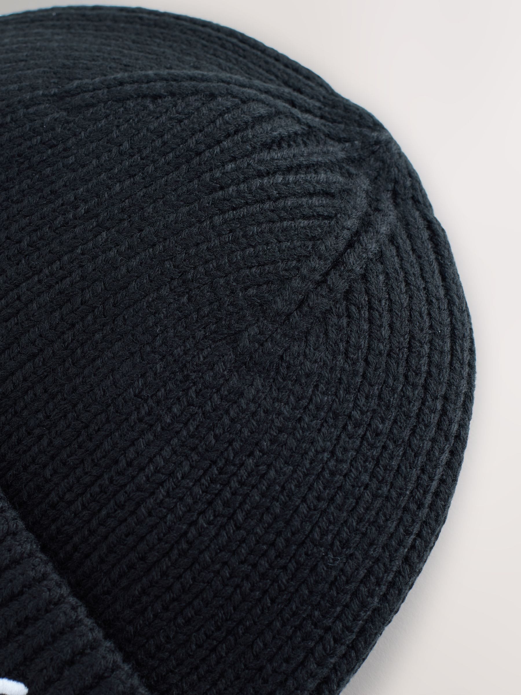 Zwart - Subscribe beanie-muts (1-16jr)