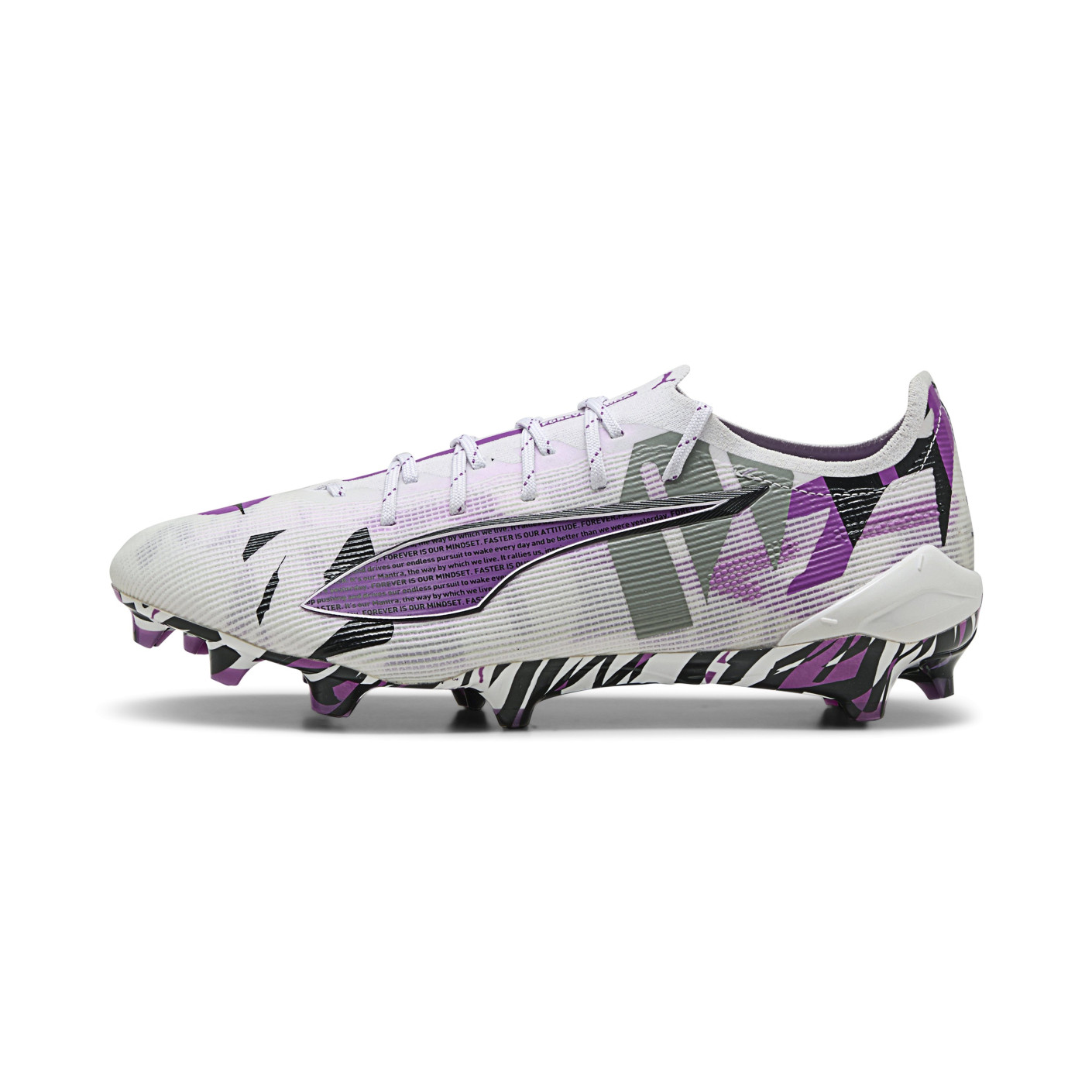 PUMA Ultra 5 Ultimate Forever Gras Voetbalschoenen (FG) Wit Paars Zwart