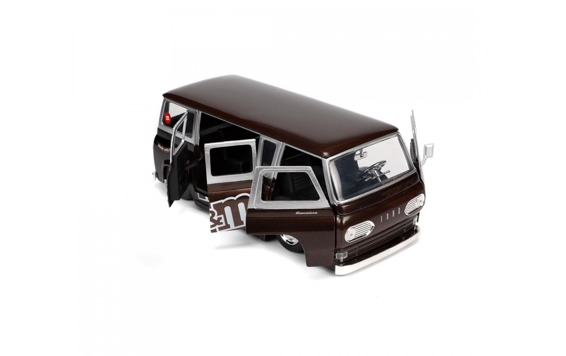 Ford Econoline Van 1965 M&Ms 1:241965 Ford Econoline Van Modell mit Red M&M Figur