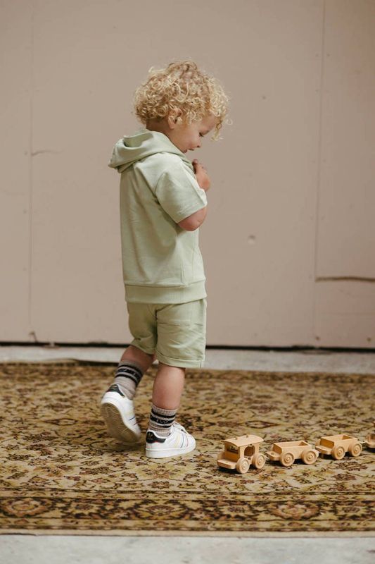 LEVV - Little - Sweatshort - Licht Groen - Regular Pasvorm