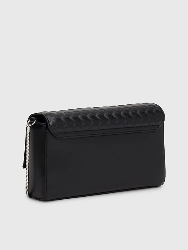 Bolsa de ombro pequena acolchoada
