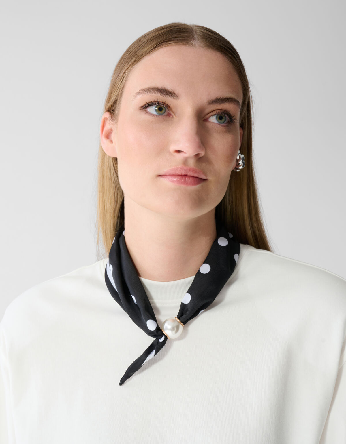 Pearl Dotted Sjaal Ketting Zwart/Wit