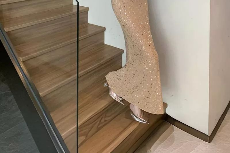 Aurora - Spaghettibandjes Maxi-jurk met effen strass