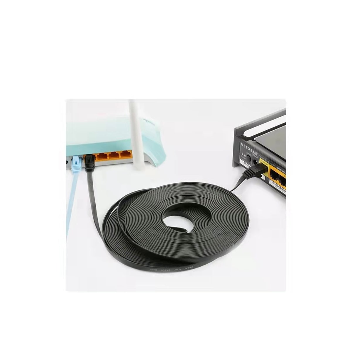 NÖRDIC CAT6 U / UTP Flat Network Cable 3M 250MHz Båndbredde og 10Gbps Overføringshastighet Svart