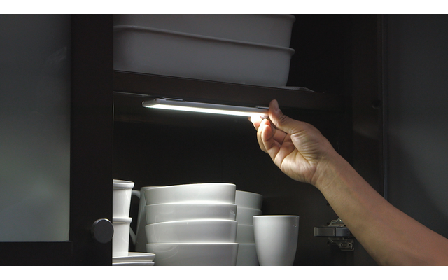 MediaShop Magnetische LED-Leiste mit Bewegungssensor / Wiederaufladbar inkl. USB-Kabel