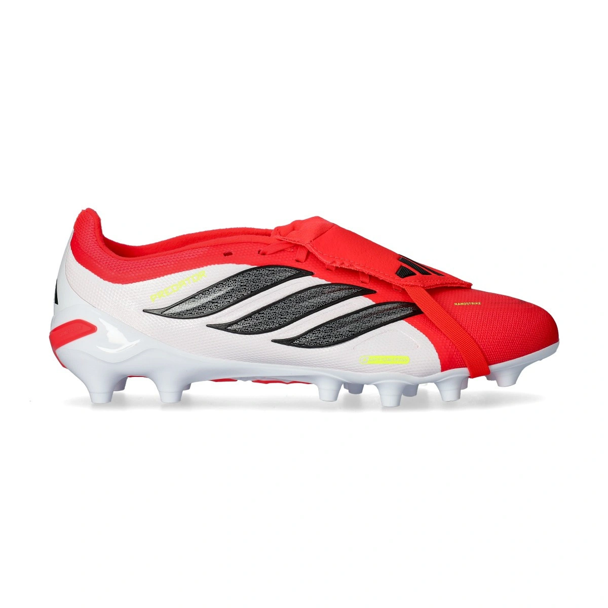 Chuteira adidas Predator League FT AG