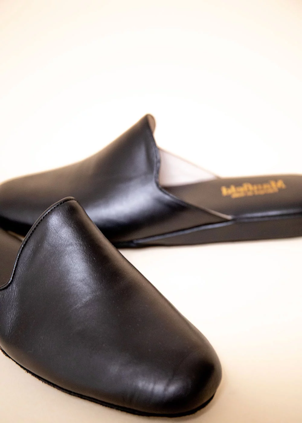PANTOUFLE MULE OUVERTE CUIR NOIR