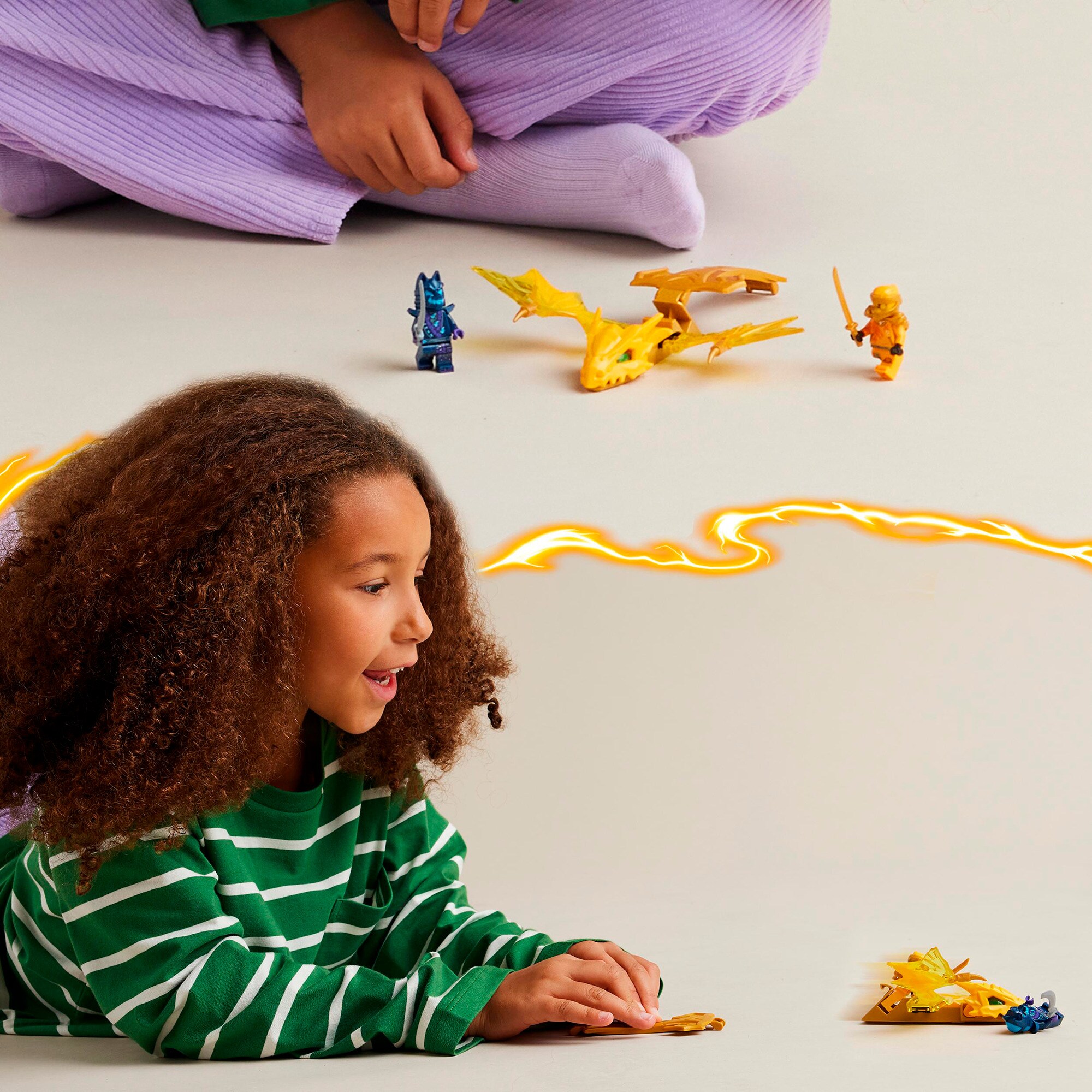 LEGO Konstruktionsspielzeug Ninjago Arins Drachengleiter