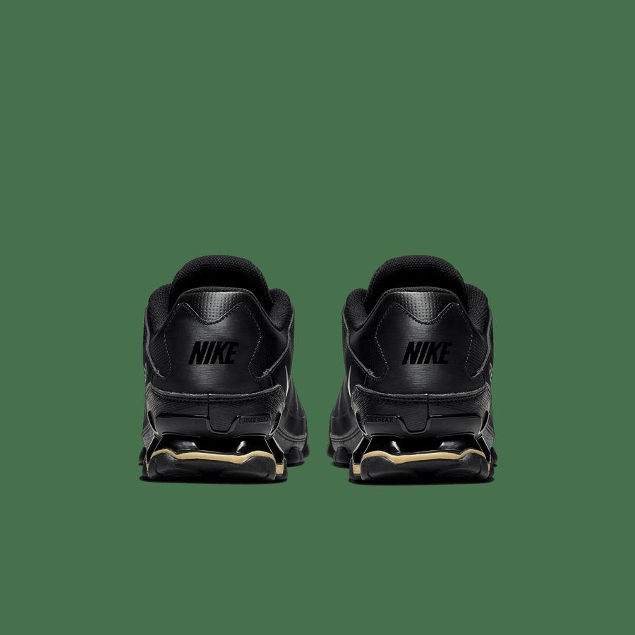 Nike Reax 8 TR Men's Workout Shoes BLACK/METALLIC GOLD-BLACK