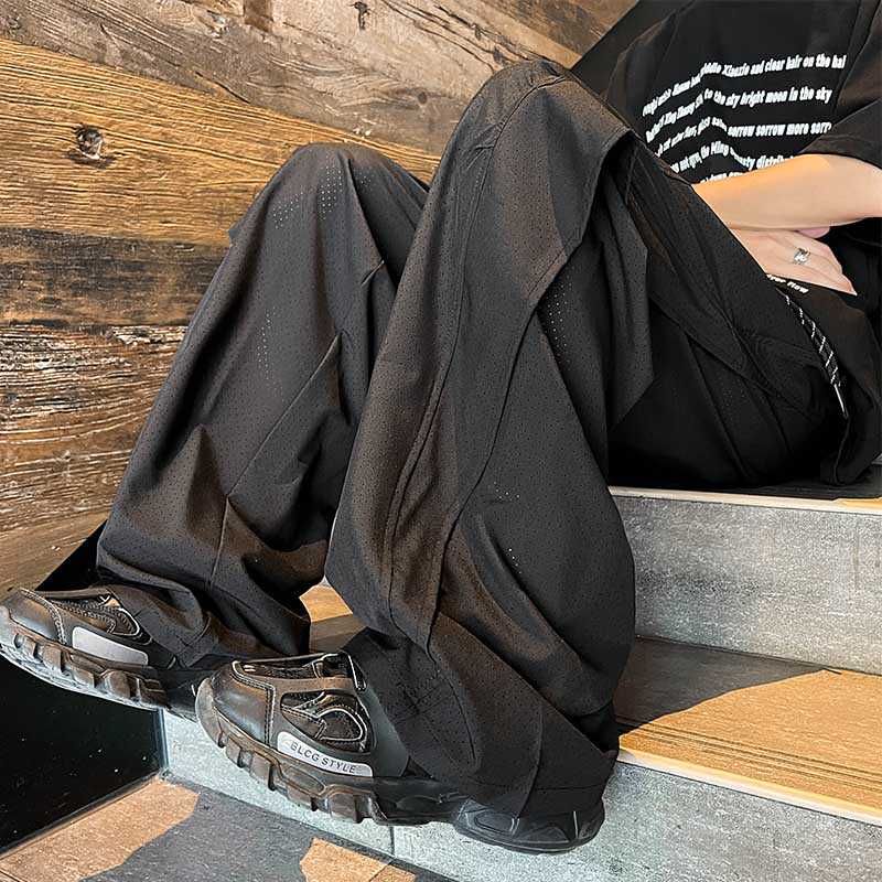 Fushet - Effen joggingbroek met elastische taille en rechte pijpen