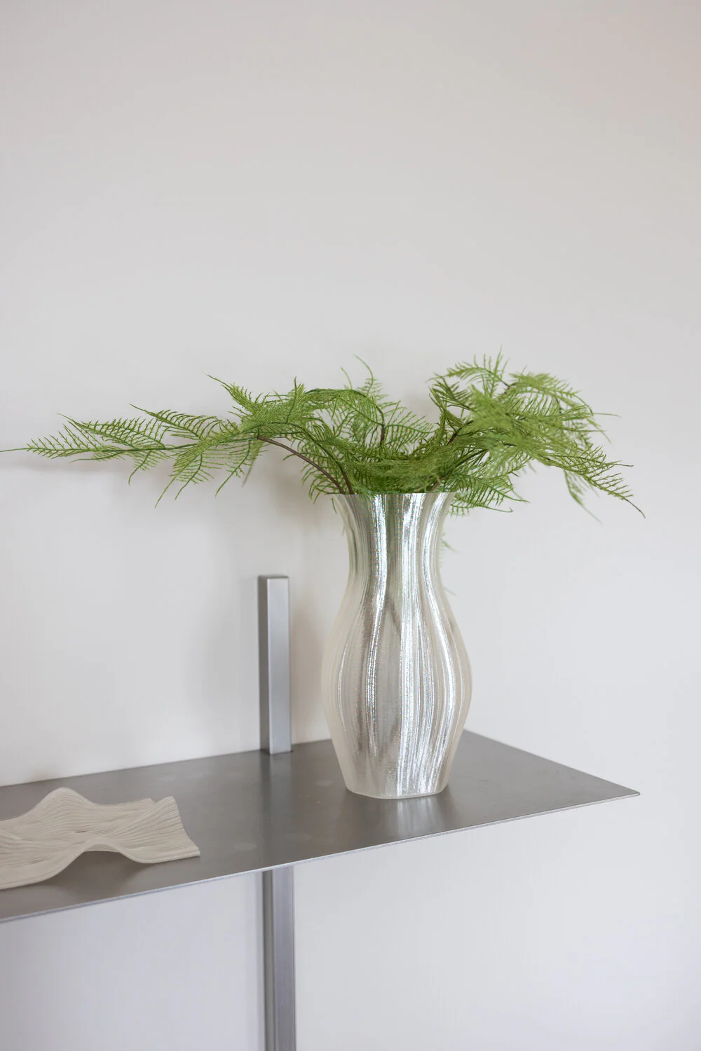 BLOOM OBJECTS  Bloom vase, Ivory - H30 cm.