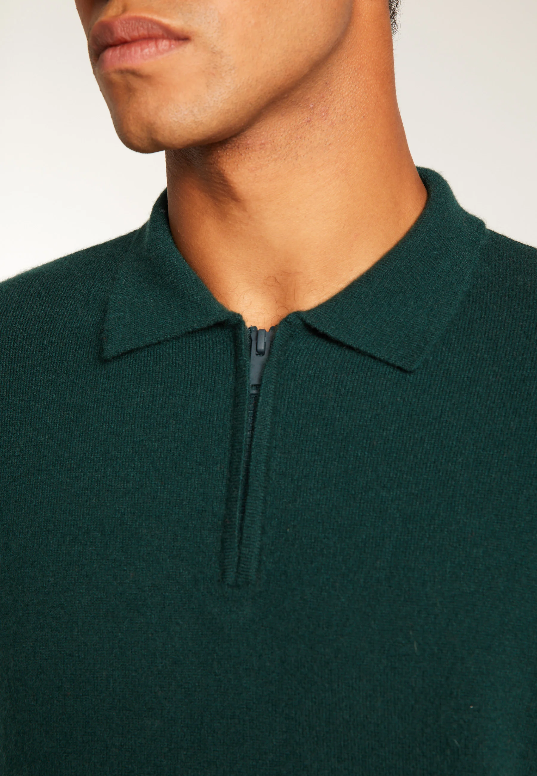 TAYLORAH24 - Polo col zippé en cachemire | Vert