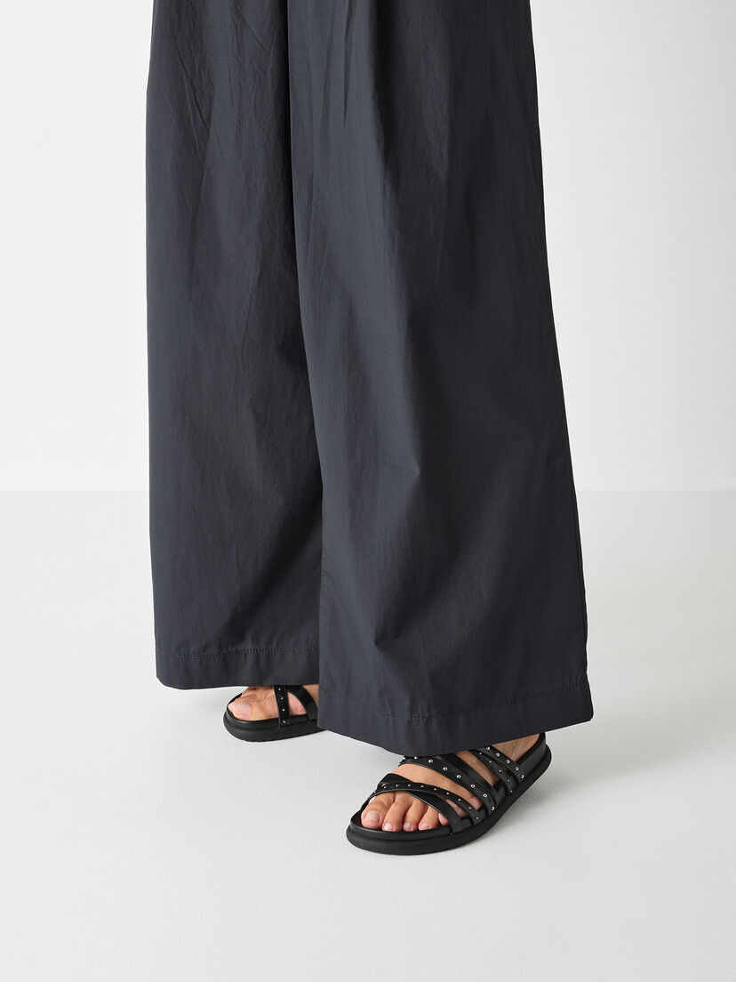 Slipper - zwart