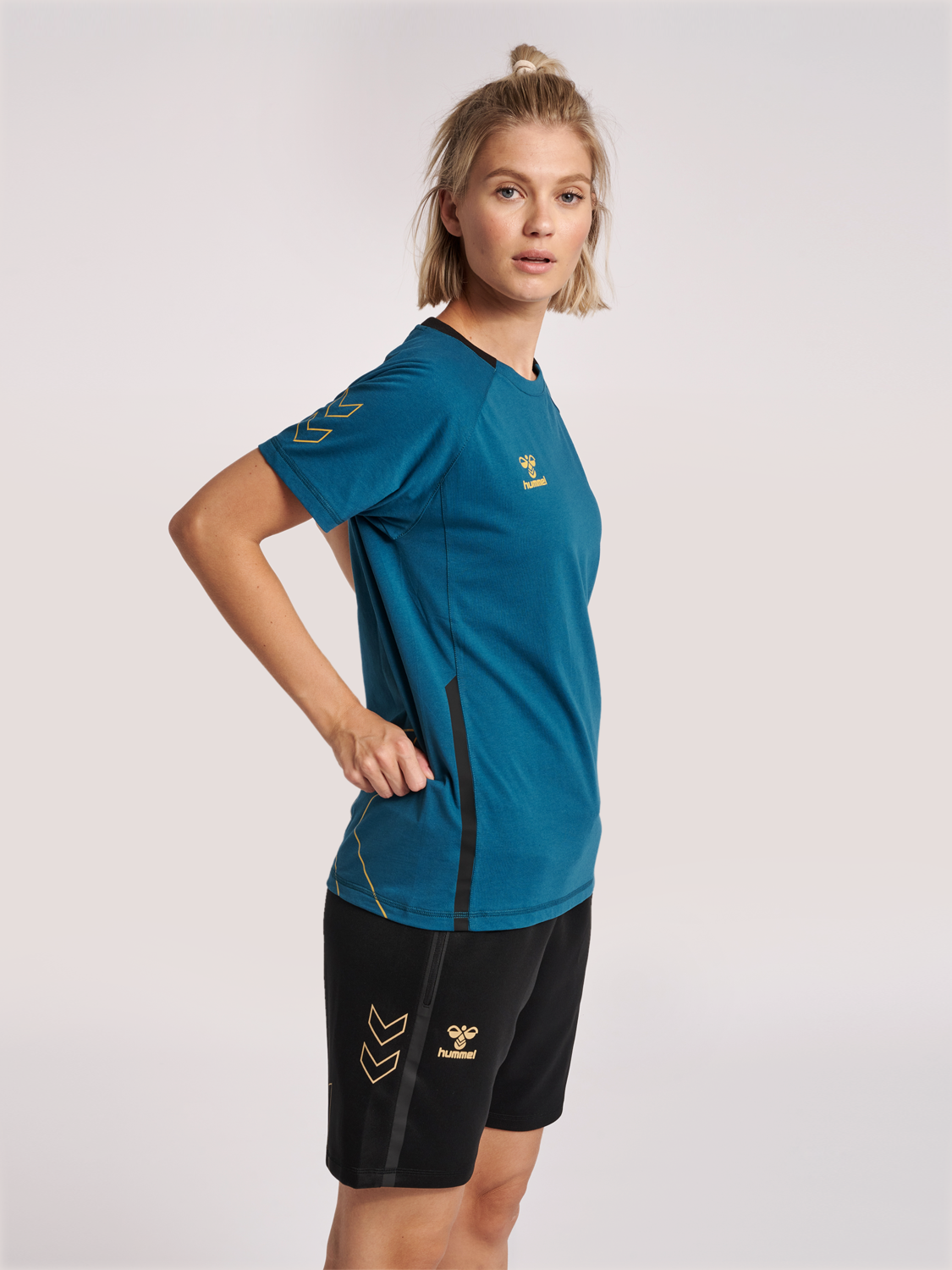 hmlCIMA XK T-SHIRT S/S WOMAN