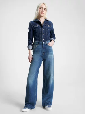 Calça jeans Claire de cintura alta, pernas largas e efeito desbotado.