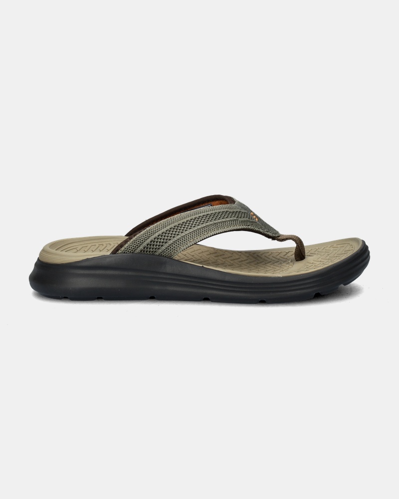 Skechers Sargo Relaxed Fit Slippers  - taupe