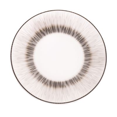 Vaisselle blanche en porcelaine émaillée