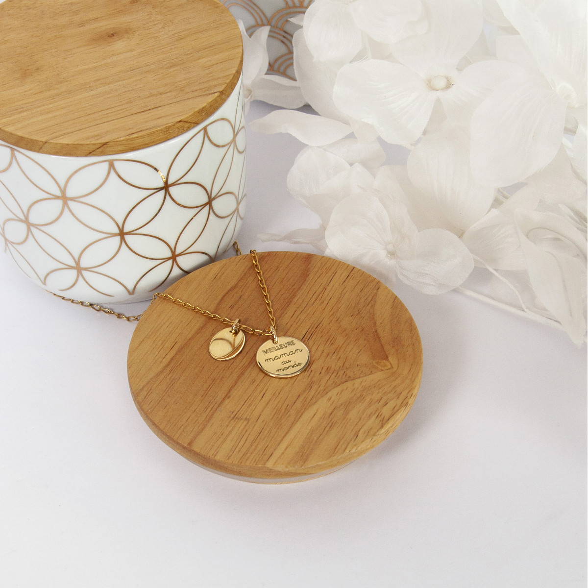 Médaille or 375 jaune ovale personnalisable