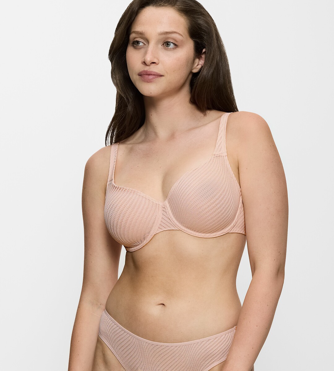 TRIUMPH<br>Minimiser BH, Holofote Harmony.