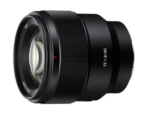 Sony SEL85F18 - Telefoto objektiv - 85 mm - f/1.8 FE - Sony E-mount - for Cinema Line; a VLOGCAM; a1; a1 II; a6700; a7 IV; a7C; a7C II; a7CR; a7R V; a7s III; a9 III
