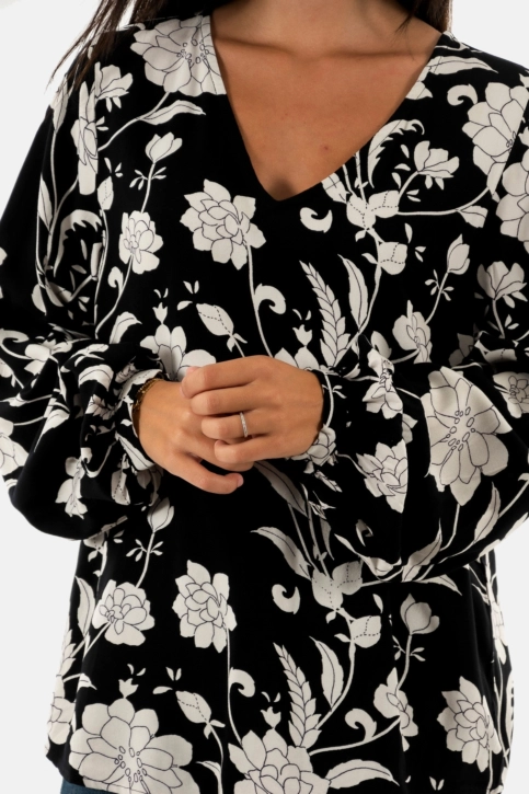 tee shirt manches longues ichi nasreen 202331 white cut flower