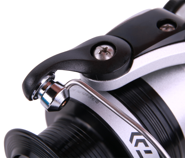 Moulinet Spinning Daiwa Sweepfire E